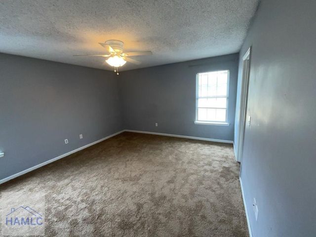 215 Bridgemont Way, Hinesville, GA 31313