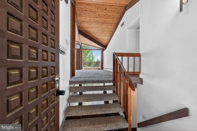 8205 F ST, Chesapeake Beach, MD 20732