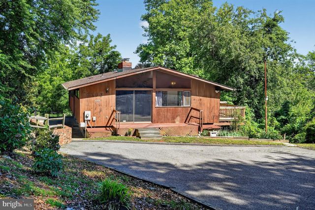 8205 F ST, Chesapeake Beach, MD 20732