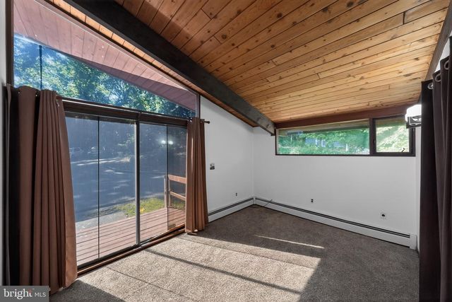 8205 F ST, Chesapeake Beach, MD 20732