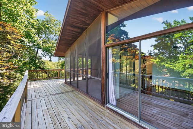 8205 F ST, Chesapeake Beach, MD 20732
