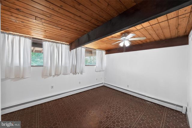 8205 F ST, Chesapeake Beach, MD 20732