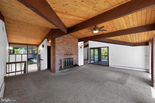 8205 F ST, Chesapeake Beach, MD 20732