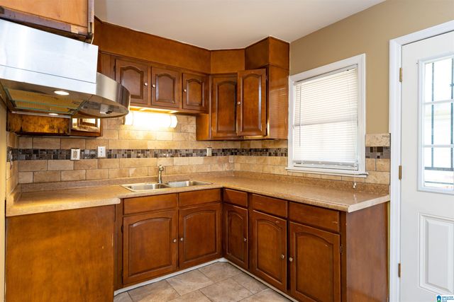 57 18TH AVENUE S, Birmingham, AL 35205