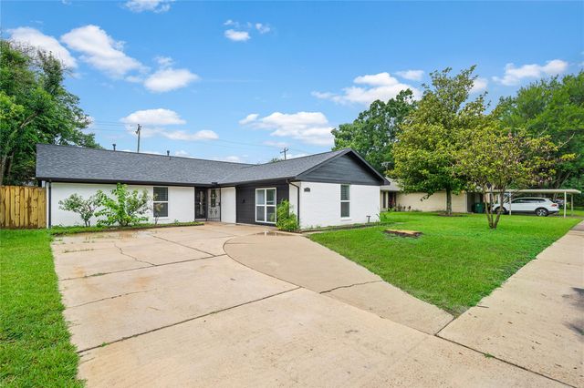 5703 De Milo Drive, Houston, TX 77092