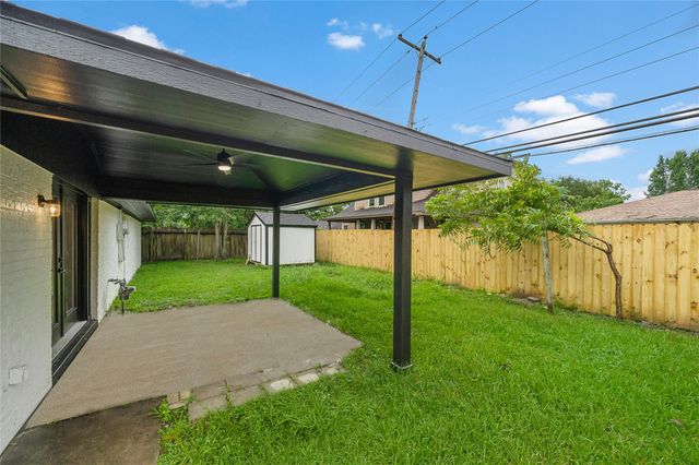 5703 De Milo Drive, Houston, TX 77092
