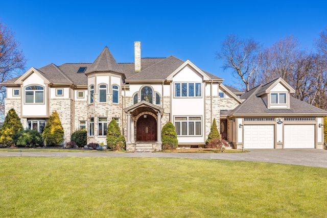 34 Allen St., Lexington, MA 02421