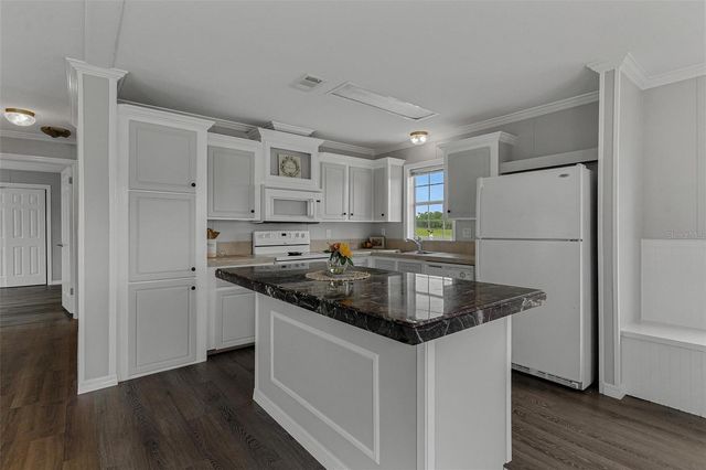 4400 LITTLE CRITTER TRAIL, Lady Lake, FL 32159