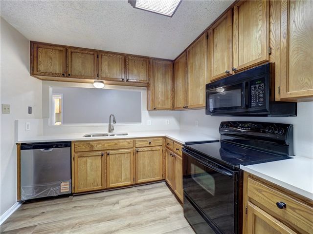 4621 Sierra Blanca Blvd, Corpus Christi, TX 78413