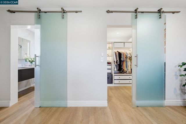 1079 Ginger Ln, San Jose, CA 95128