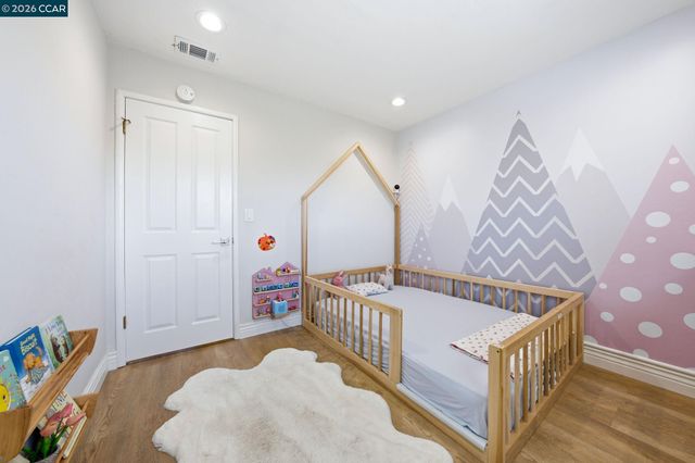 1079 Ginger Ln, San Jose, CA 95128