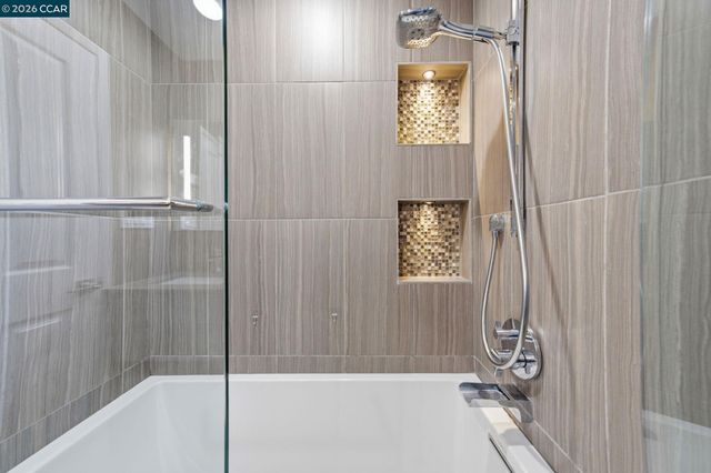 1079 Ginger Ln, San Jose, CA 95128