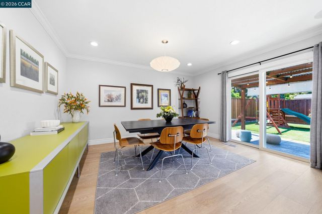 1079 Ginger Ln, San Jose, CA 95128