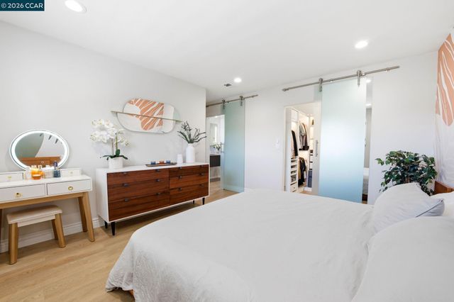 1079 Ginger Ln, San Jose, CA 95128