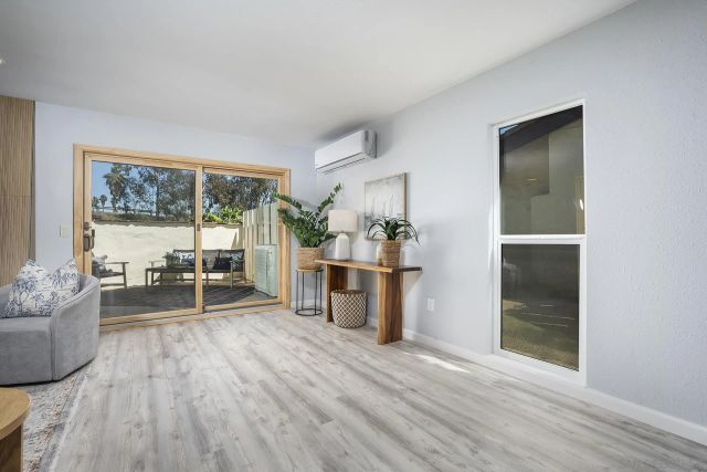 4242 Loma Riviera, San Diego, CA 92110