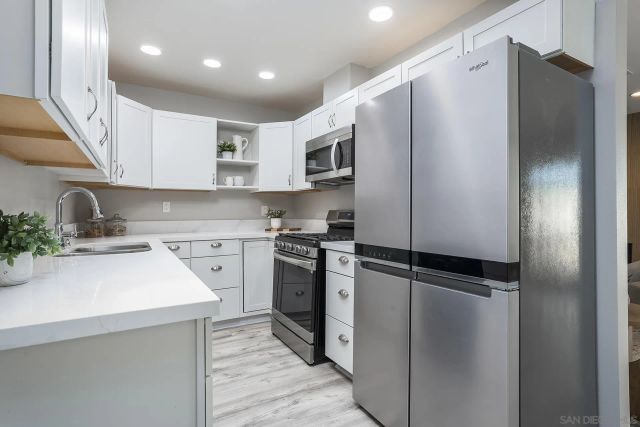 4242 Loma Riviera, San Diego, CA 92110