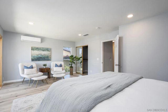 4242 Loma Riviera, San Diego, CA 92110