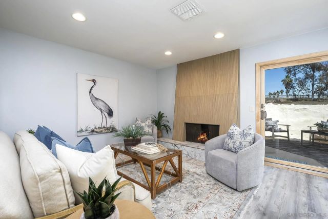 4242 Loma Riviera, San Diego, CA 92110
