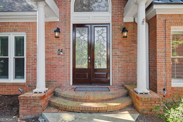 200 Wicklawn Way, Roswell, GA 30076