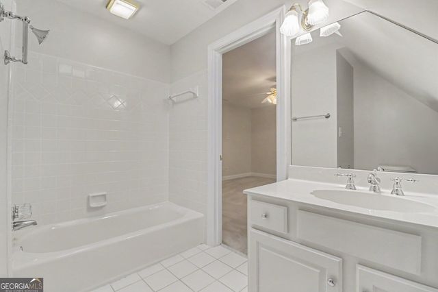 200 Wicklawn Way, Roswell, GA 30076