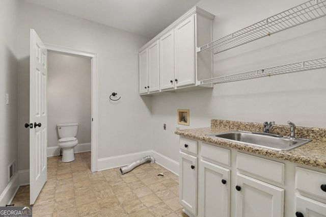 200 Wicklawn Way, Roswell, GA 30076