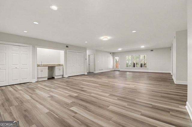 200 Wicklawn Way, Roswell, GA 30076