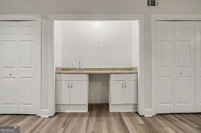 200 Wicklawn Way, Roswell, GA 30076