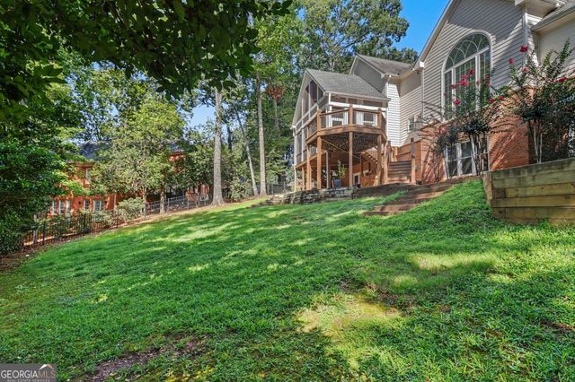 200 Wicklawn Way, Roswell, GA 30076