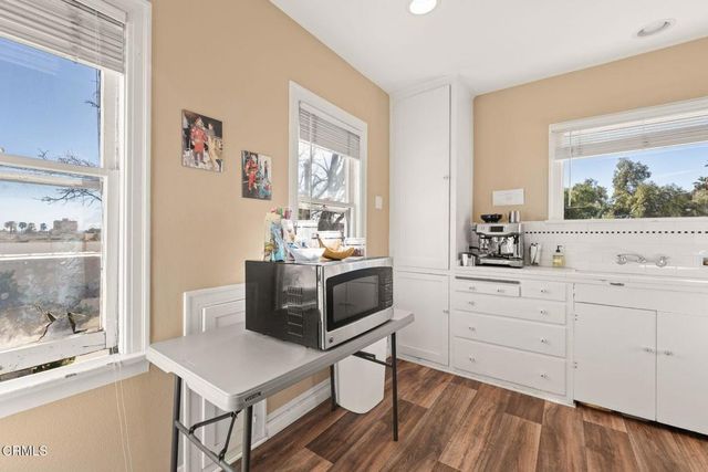 570 Poli Street, Ventura, CA 93001