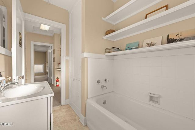 570 Poli Street, Ventura, CA 93001