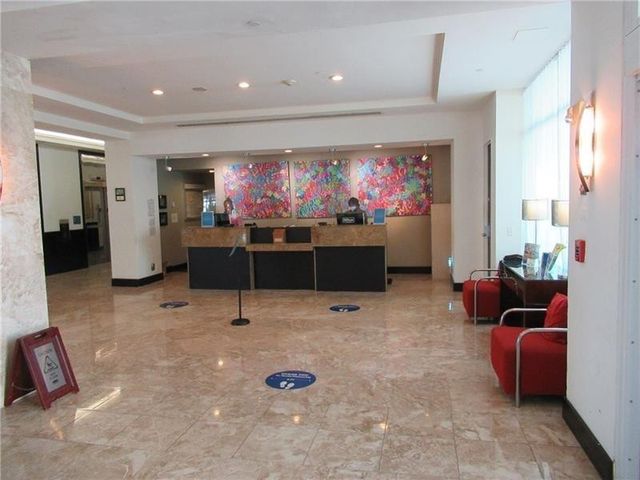 2670 E SUNRISE Boulevard 301, Fort Lauderdale, FL 33304