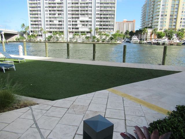2670 E SUNRISE Boulevard 301, Fort Lauderdale, FL 33304