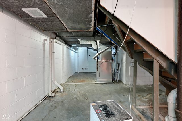 4723 Hinesley Avenue, Indianapolis, IN 46208