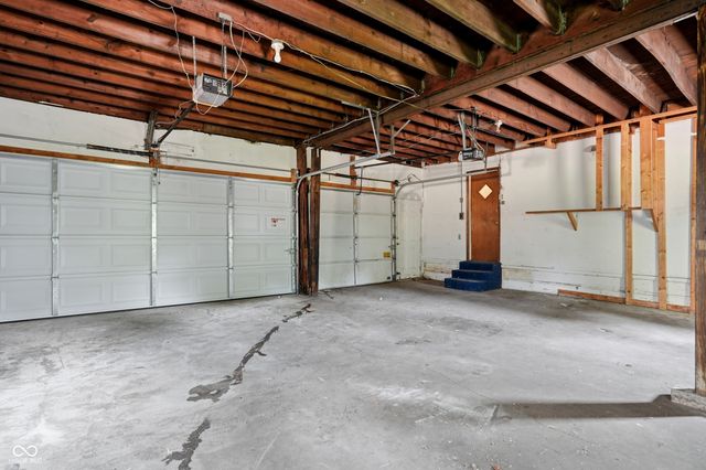 4723 Hinesley Avenue, Indianapolis, IN 46208