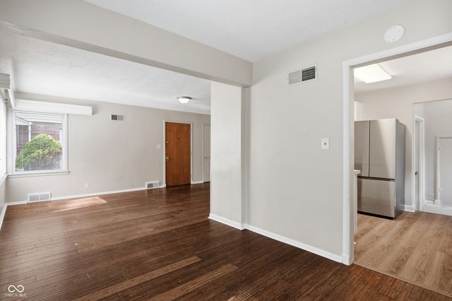 4723 Hinesley Avenue, Indianapolis, IN 46208