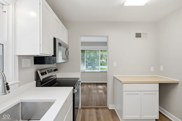 4723 Hinesley Avenue, Indianapolis, IN 46208