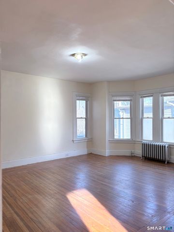 733 Elm Street 2, New Haven, CT 06511