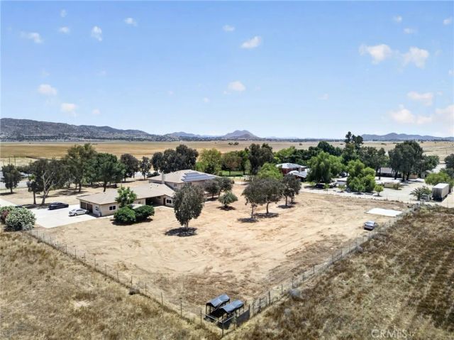1175 Dunlap Dr, Perris, CA 92571