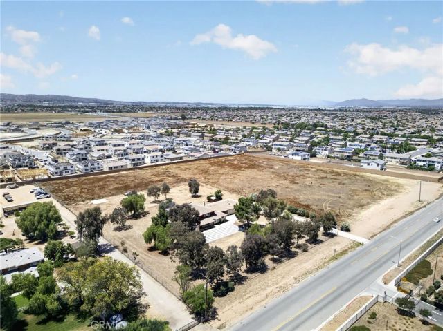 1175 Dunlap Dr, Perris, CA 92571
