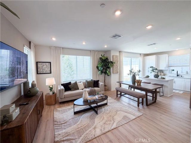 7202 Lisbon Way, Highland, CA 92346
