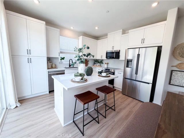 7202 Lisbon Way, Highland, CA 92346
