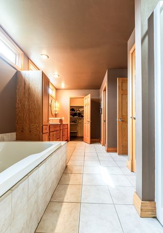 410 W Sangamon Street, Fisher, IL 61843