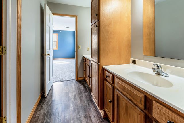 410 W Sangamon Street, Fisher, IL 61843