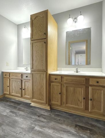 410 W Sangamon Street, Fisher, IL 61843