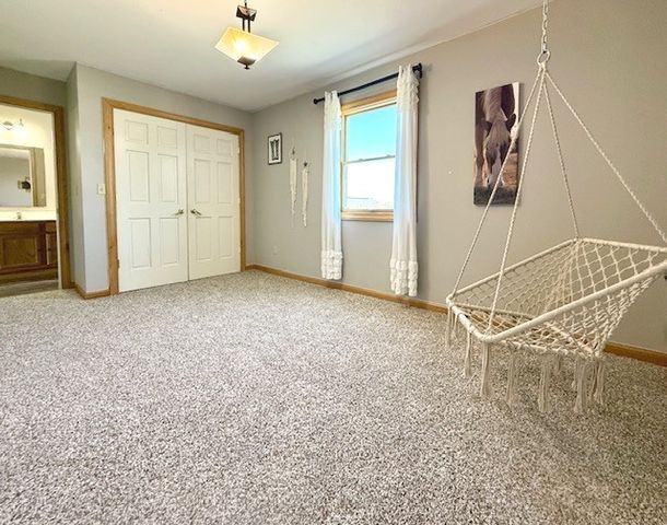 410 W Sangamon Street, Fisher, IL 61843