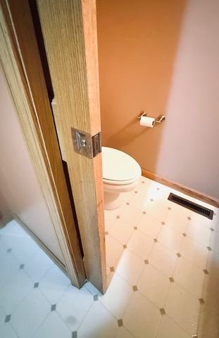 410 W Sangamon Street, Fisher, IL 61843