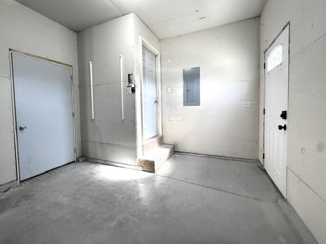 410 W Sangamon Street, Fisher, IL 61843