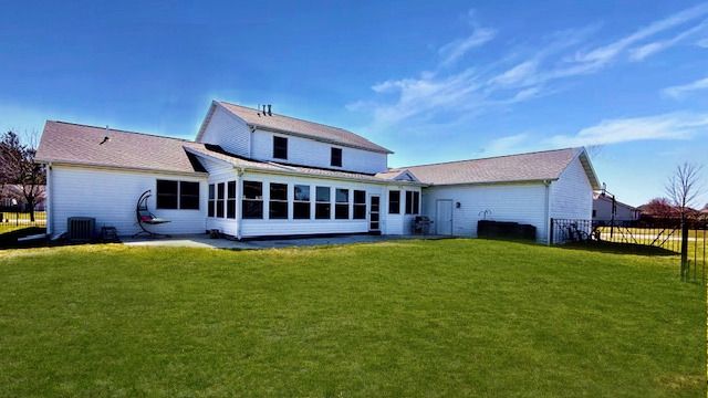 410 W Sangamon Street, Fisher, IL 61843