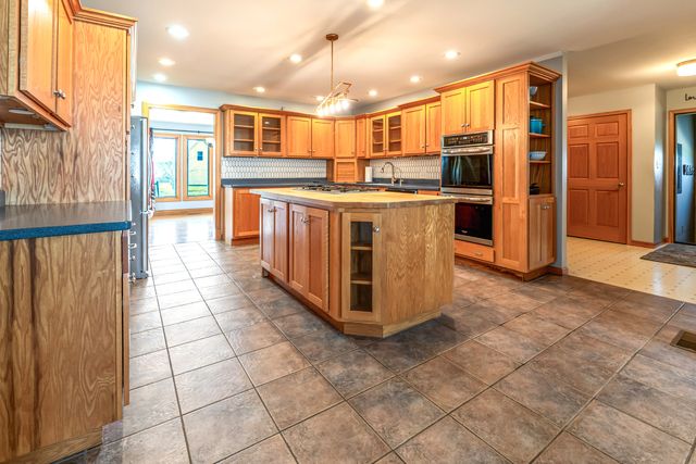 410 W Sangamon Street, Fisher, IL 61843