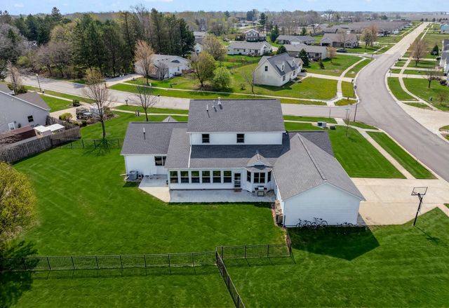 410 W Sangamon Street, Fisher, IL 61843